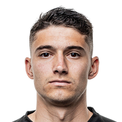 Emiliano Martínez
